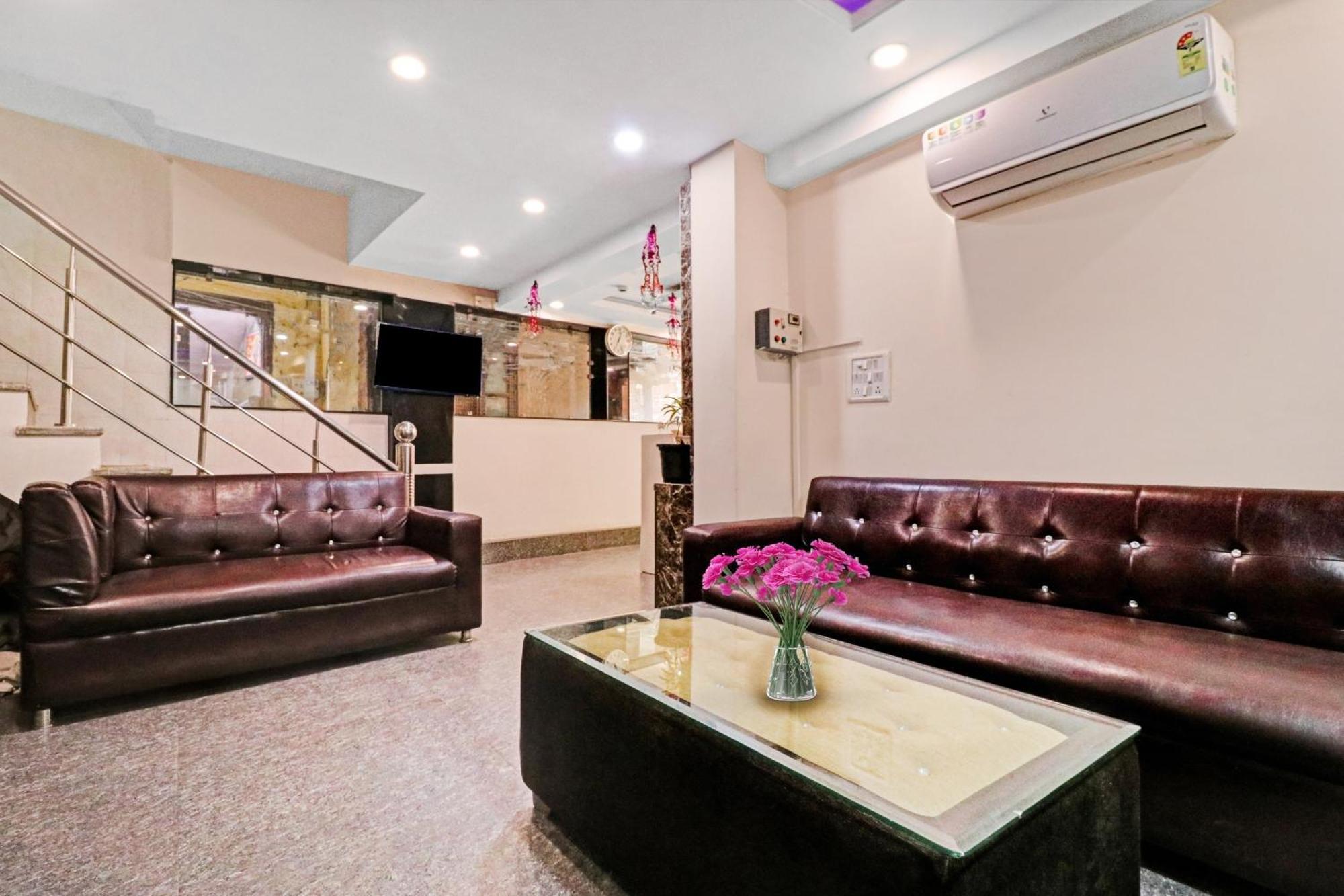 Hotel Stay House Neu-Delhi Exterior foto